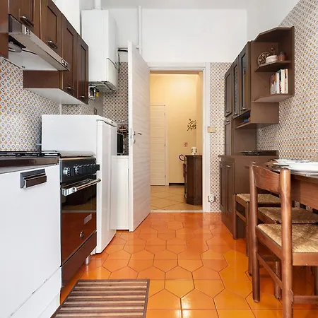 아파트 Casa Parodi Close To The Sea 라팔로