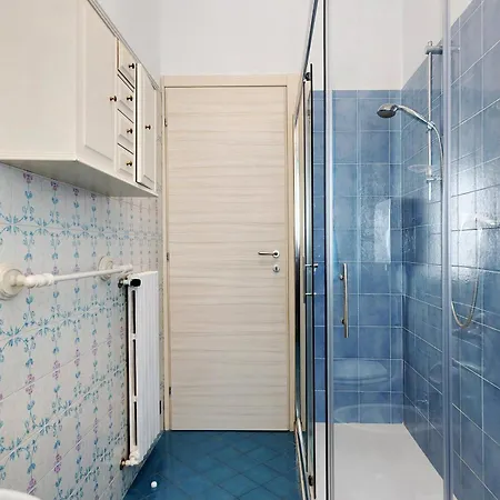 아파트 Casa Parodi Close To The Sea *